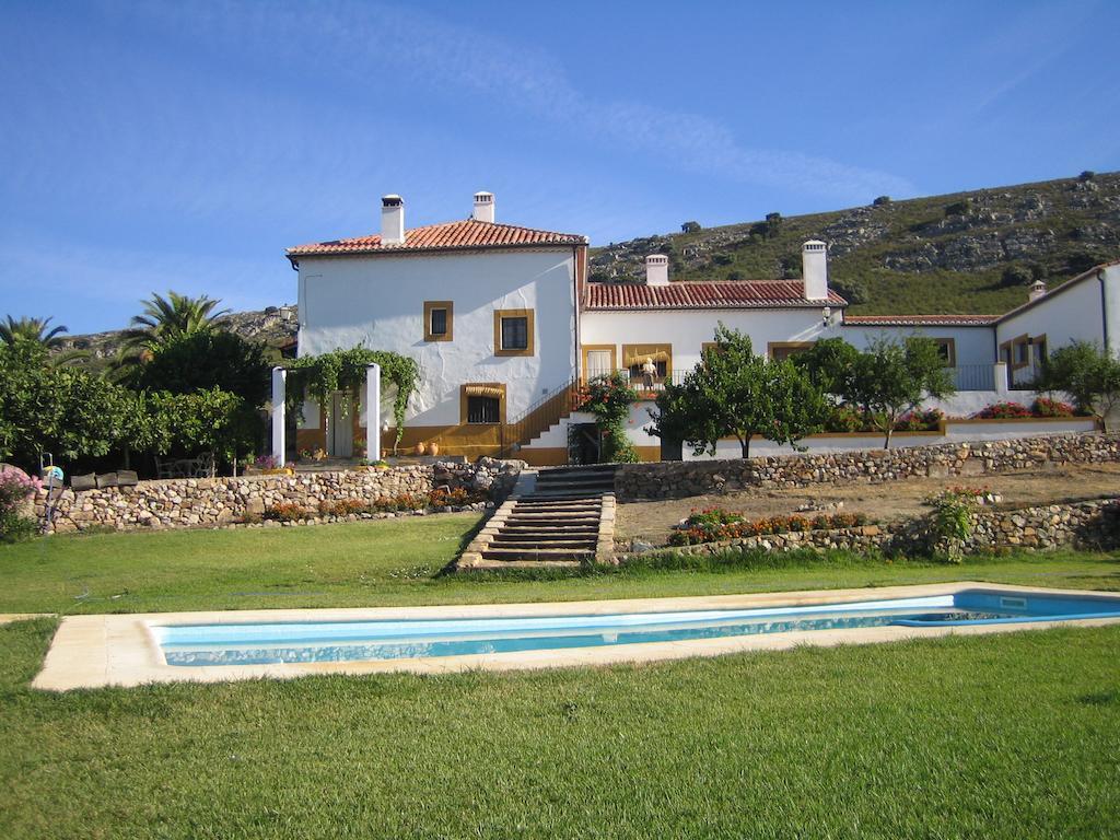 Palacio Viejo De Las Corchuelas Torrejón el Rubio Quarto foto